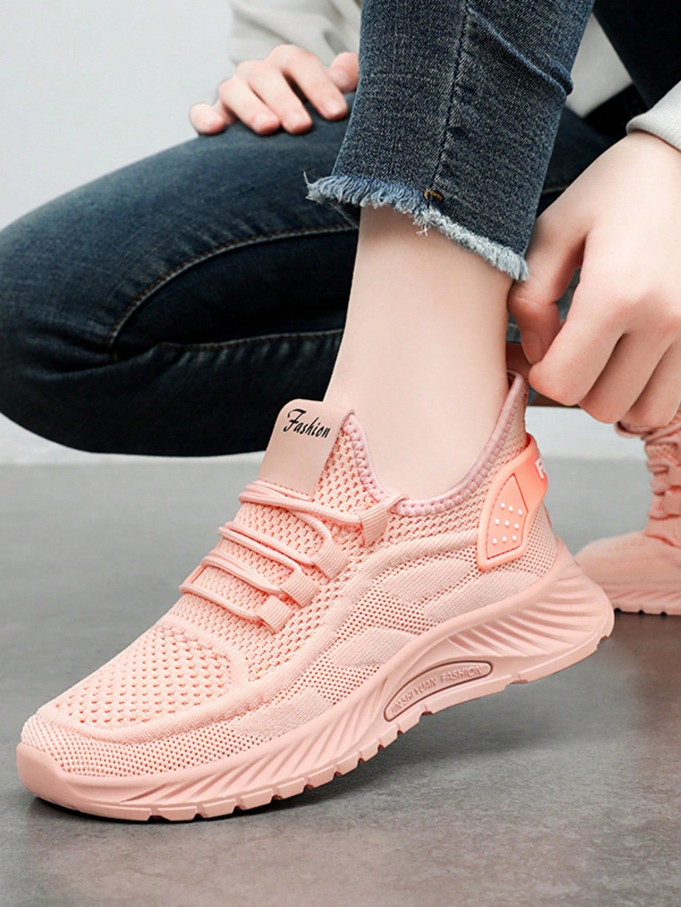 Women's Lightweight Shock-Absorbing Slip-Resistant Soft Bottom Mesh Breathable Hook Knitting Running Shoes, Casual Sports Shoes, Sneakers, Walking Shoes For All Seasons-Pink-1